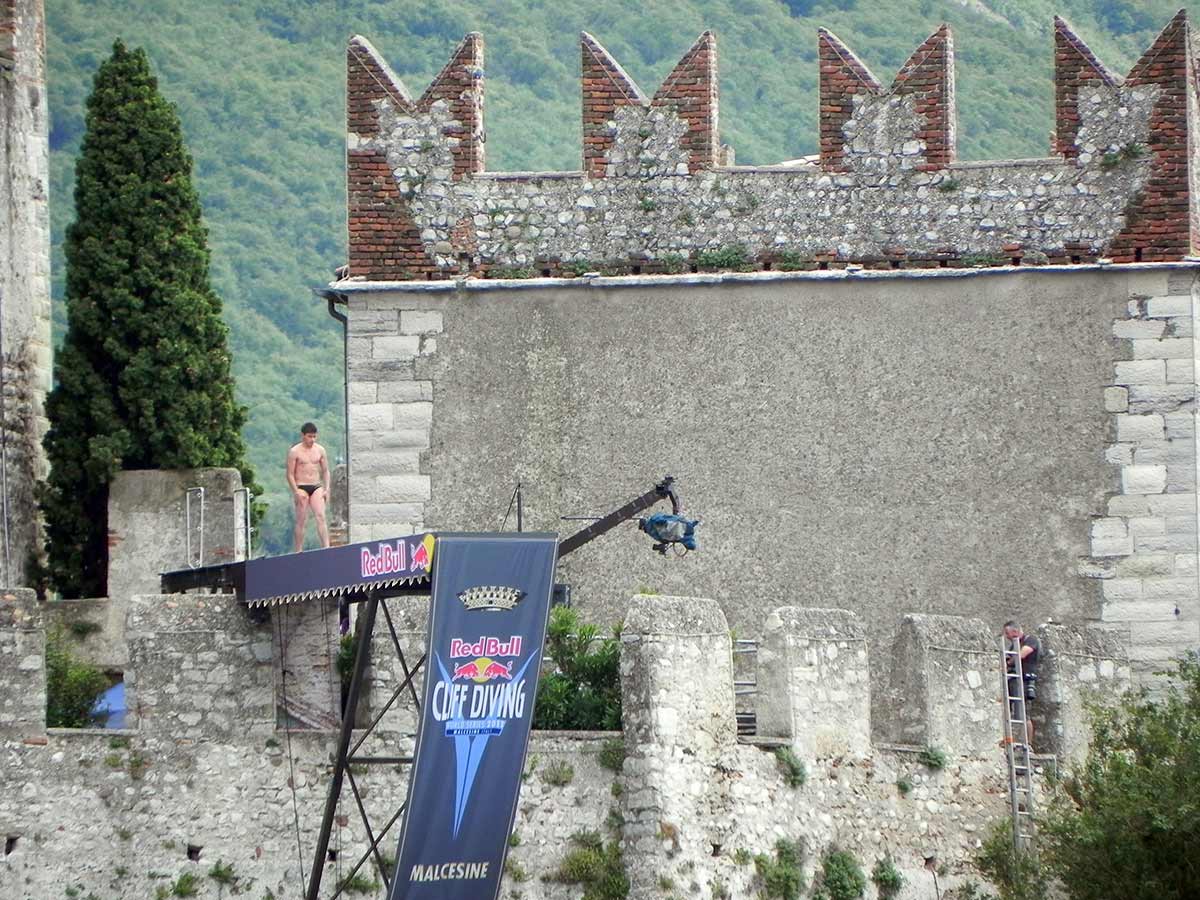 evento-red-bull-bus-cliff-diving-1